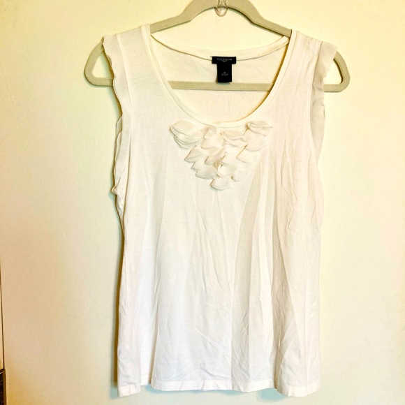 Ann Taylor Tops - ANN TAYLOR LIGHTWEIGHT RUFFLED TANK-M